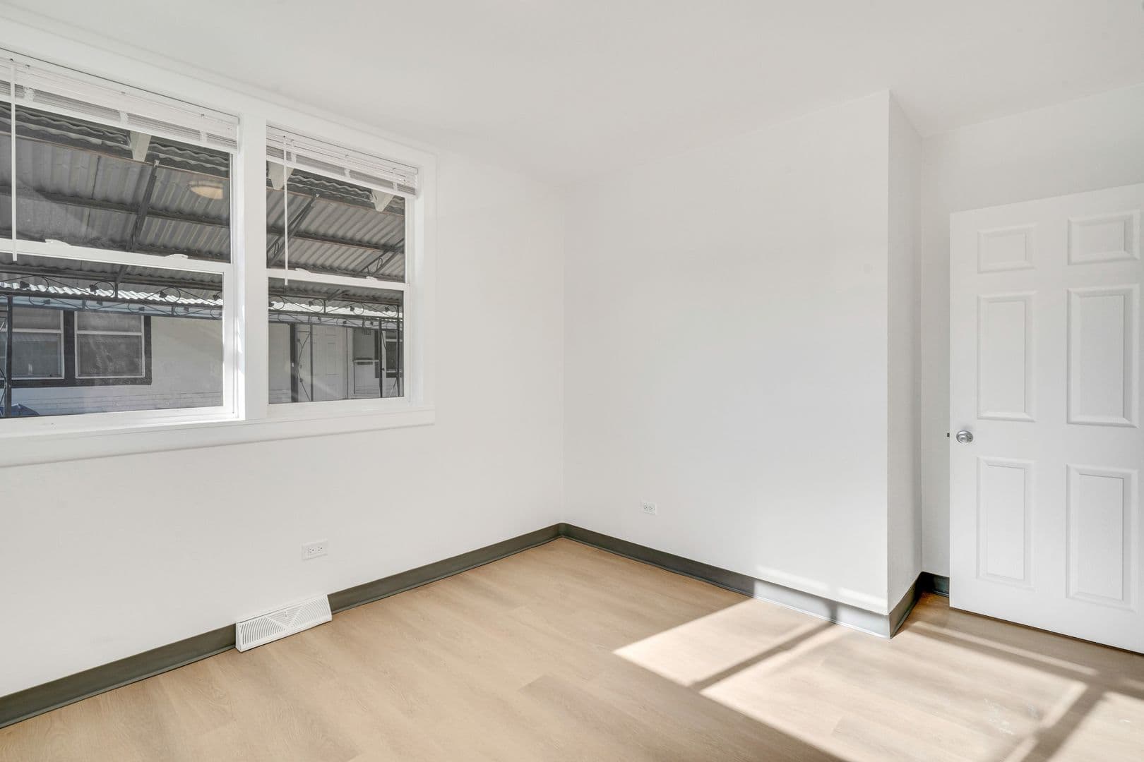Denver Apartment: 4851 W 11th Ave