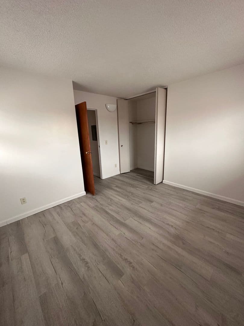 Bucyrus Apartment: Bucyrus Commons East