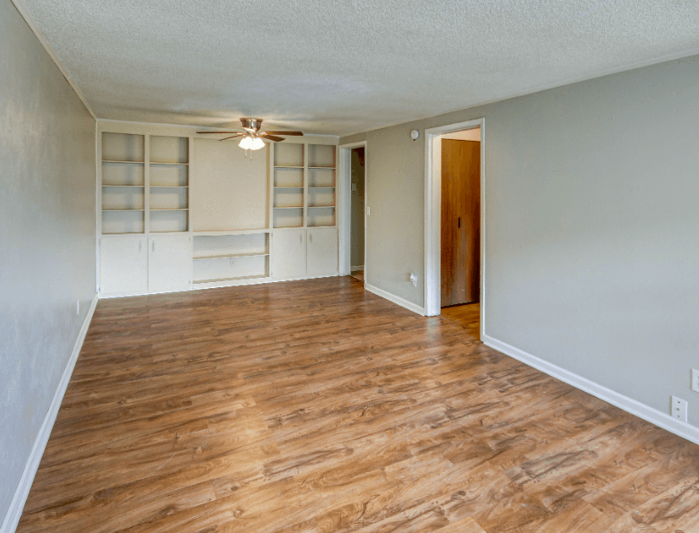 Fort Wayne Apartment: Plumwood Apartments