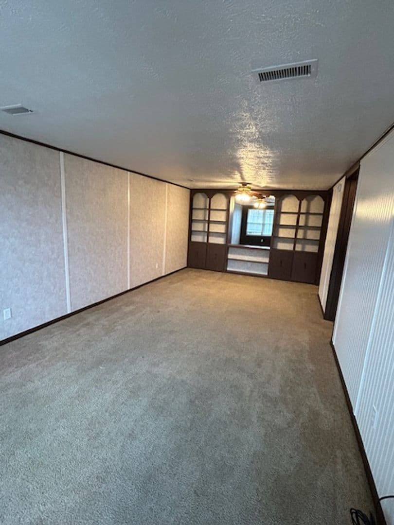 Ashland Apartment: Springwood Apartments