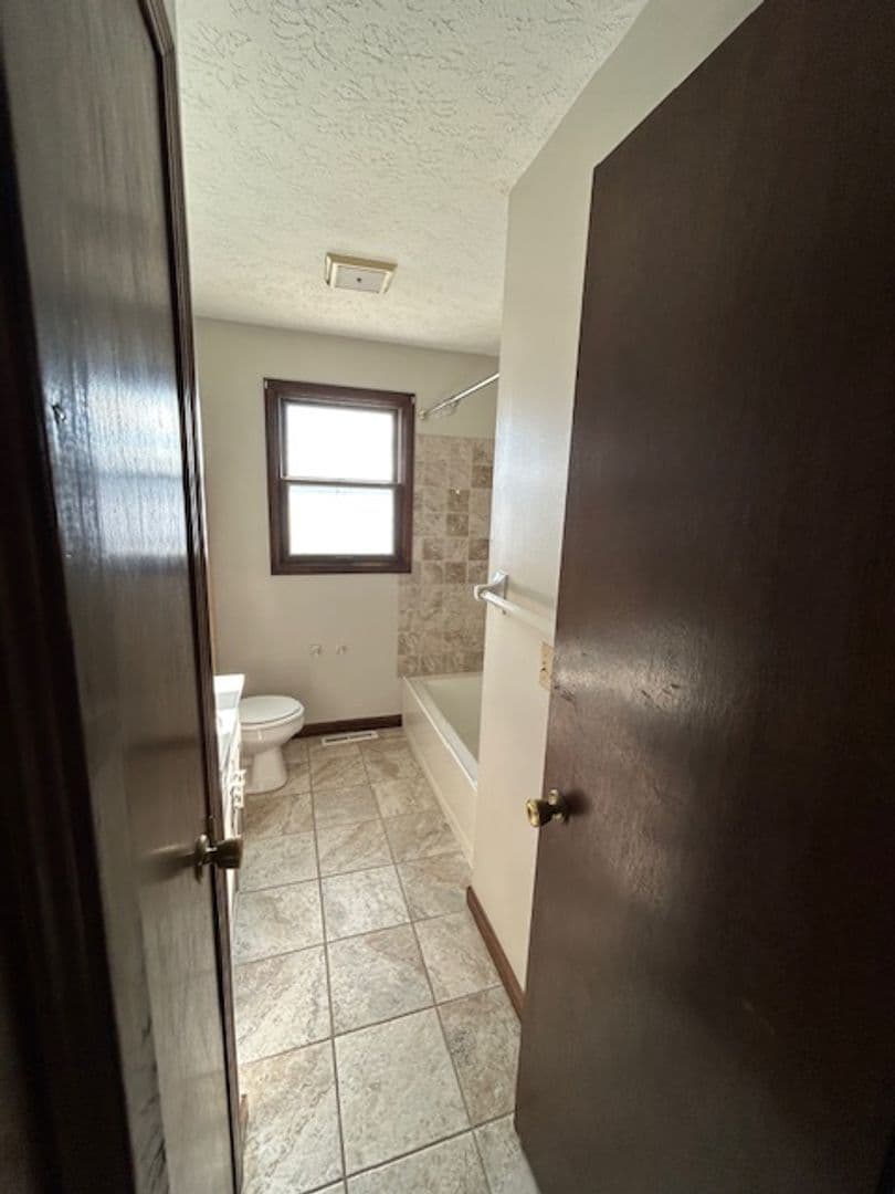 Ashland Apartment: Crestview Apartments