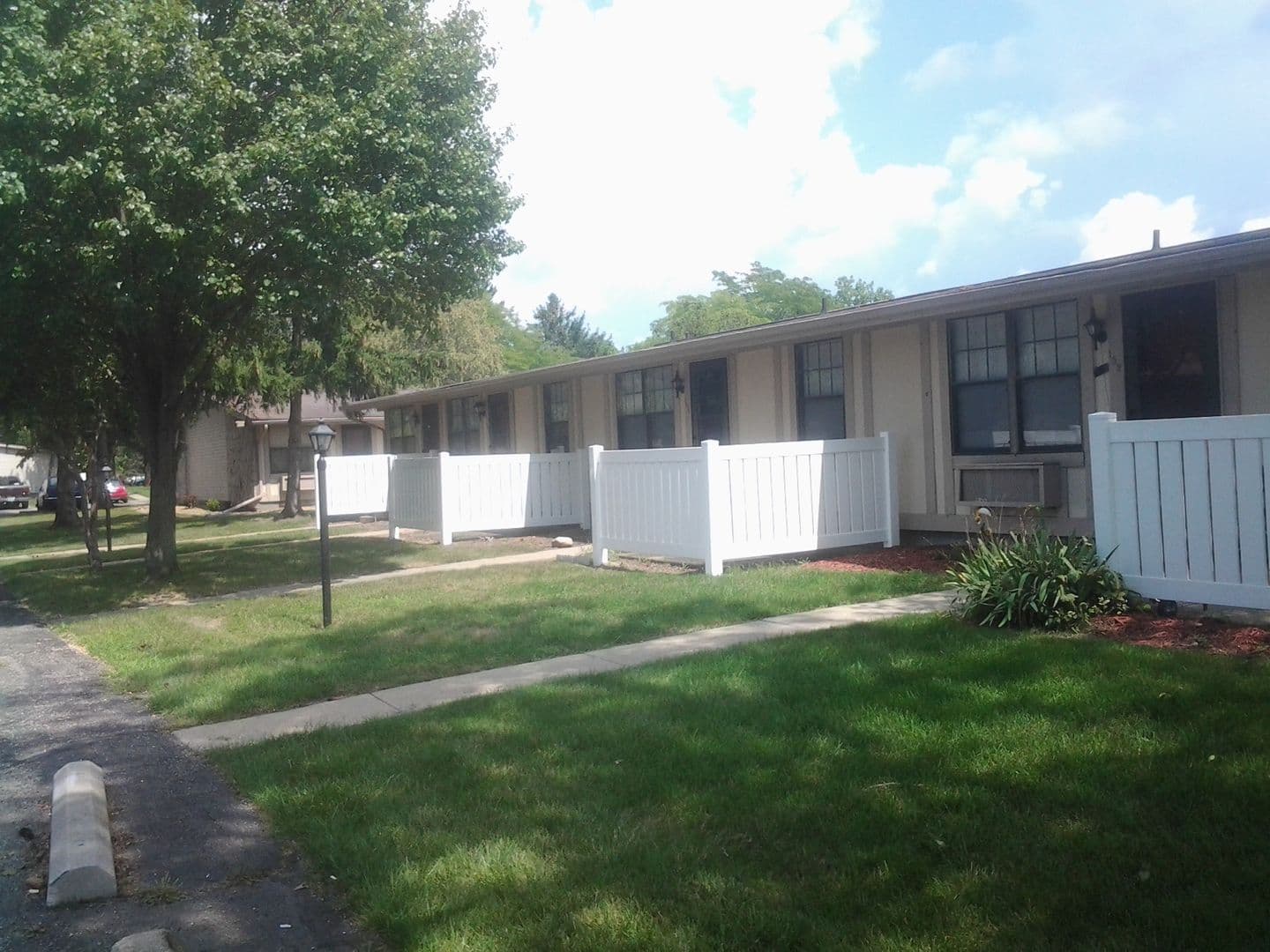 Elyria Apartment: Hampshire Apts