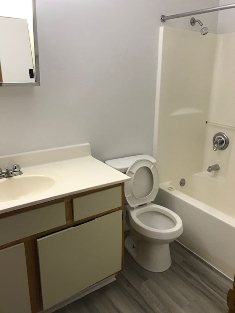 Galion Apartment: Ridgewood Court