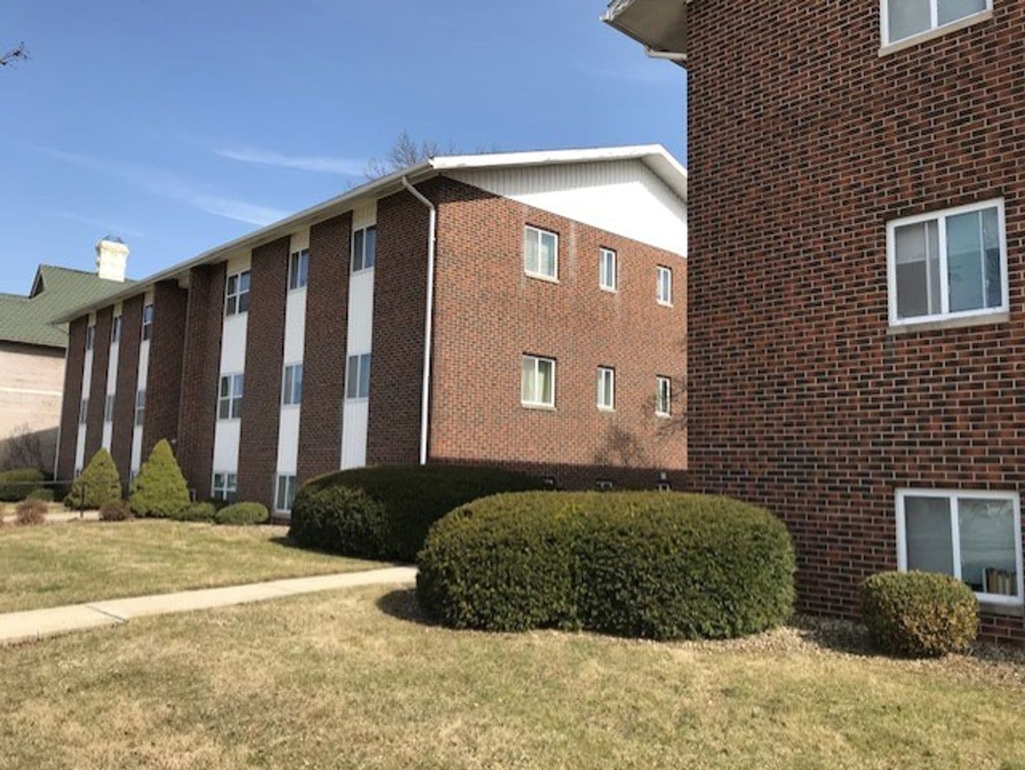 Bucyrus Apartment: Bucyrus Commons East