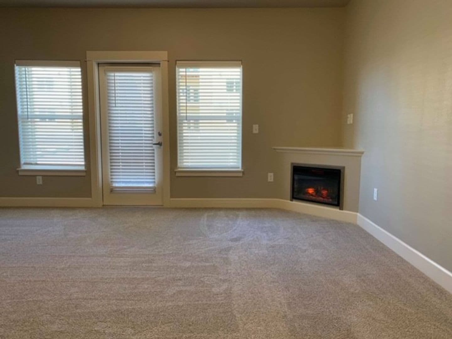 Redmond Apartment: 3570 SW Metolius