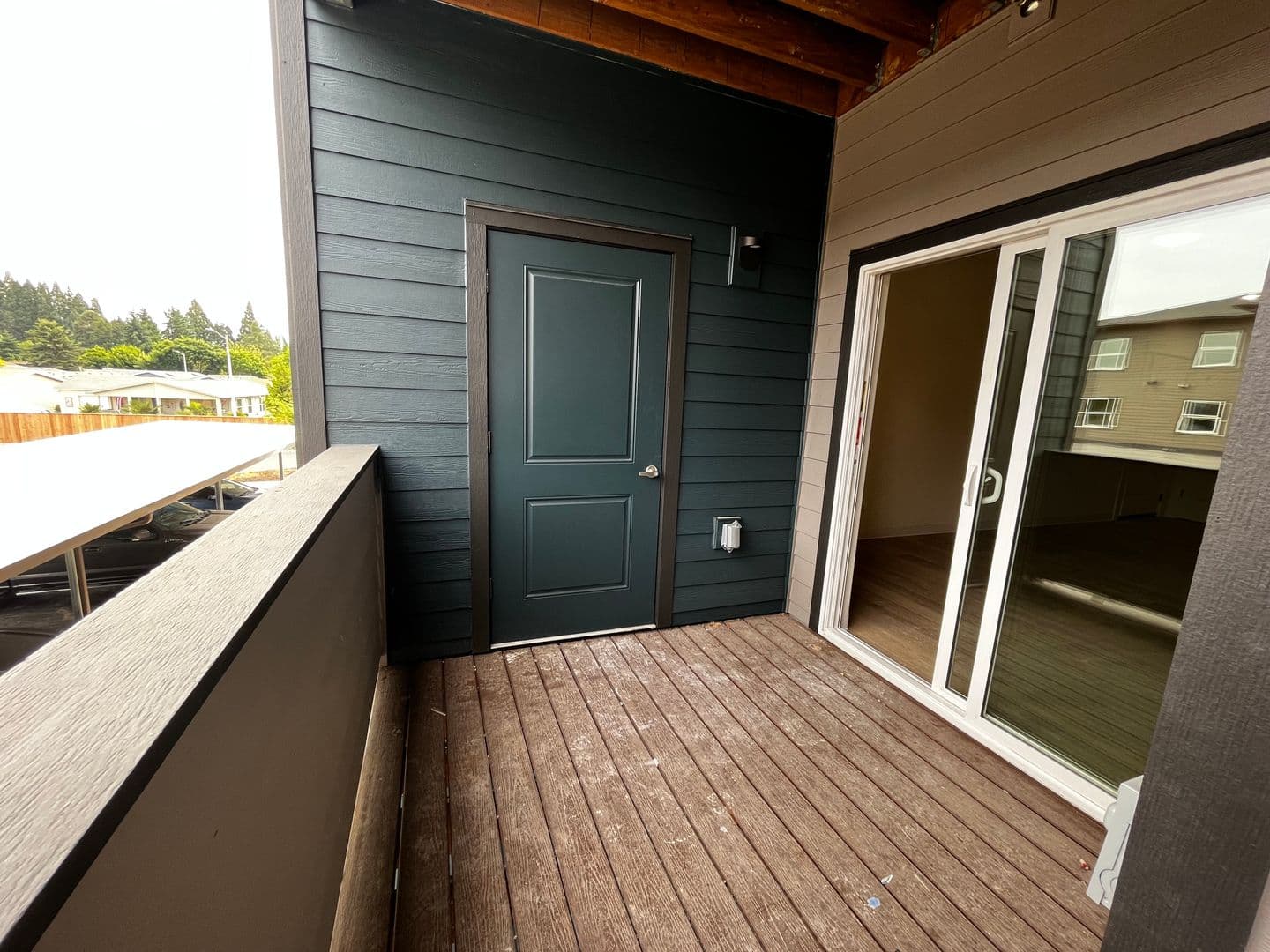 Salem Apartment: 4704 Center Street NE