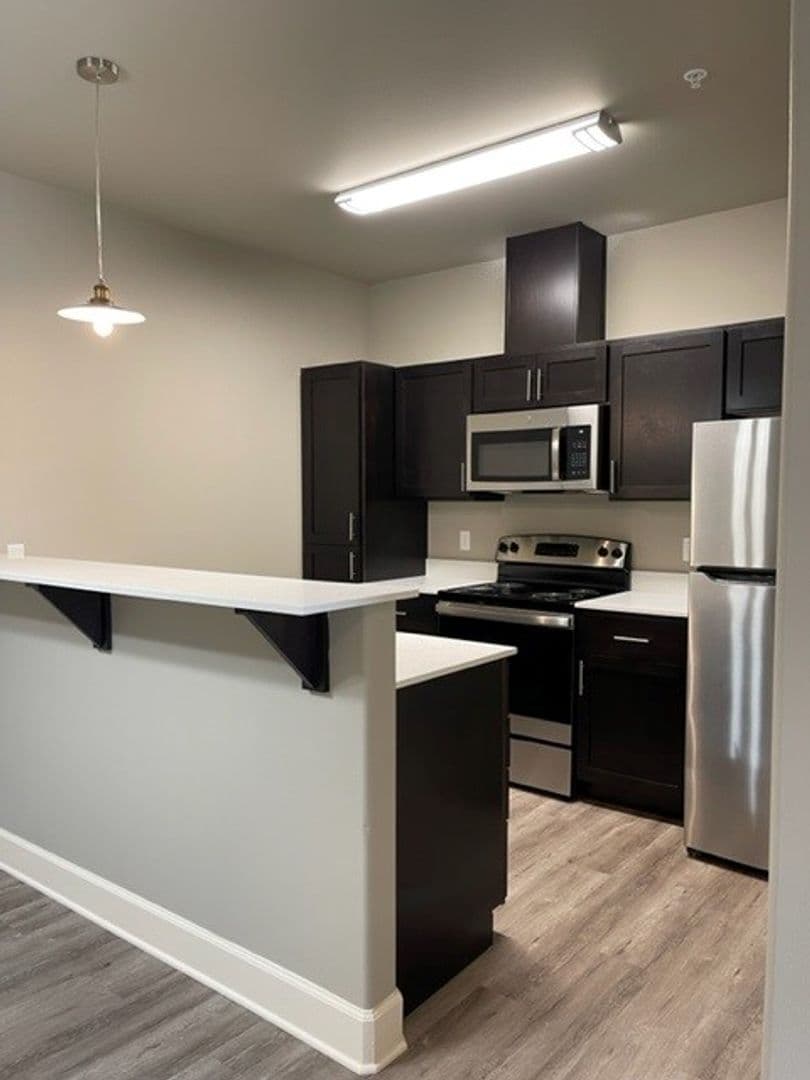 Gresham Apartment: 2027 W. Powell Blvd
