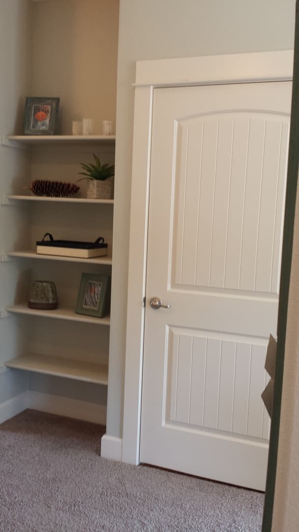 Albany Apartment: 1605 Oak St SE