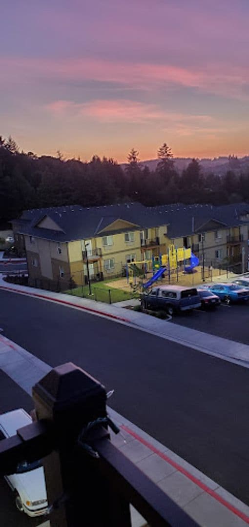 Salem Apartment: 5715 Red Leaf Dr S.