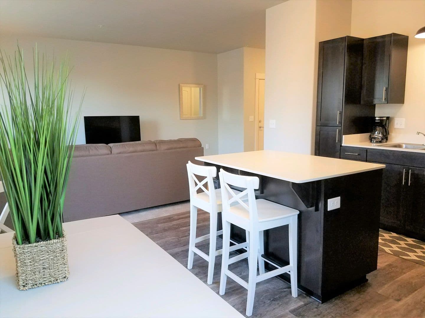 Salem Apartment: 5715 Red Leaf Dr S.