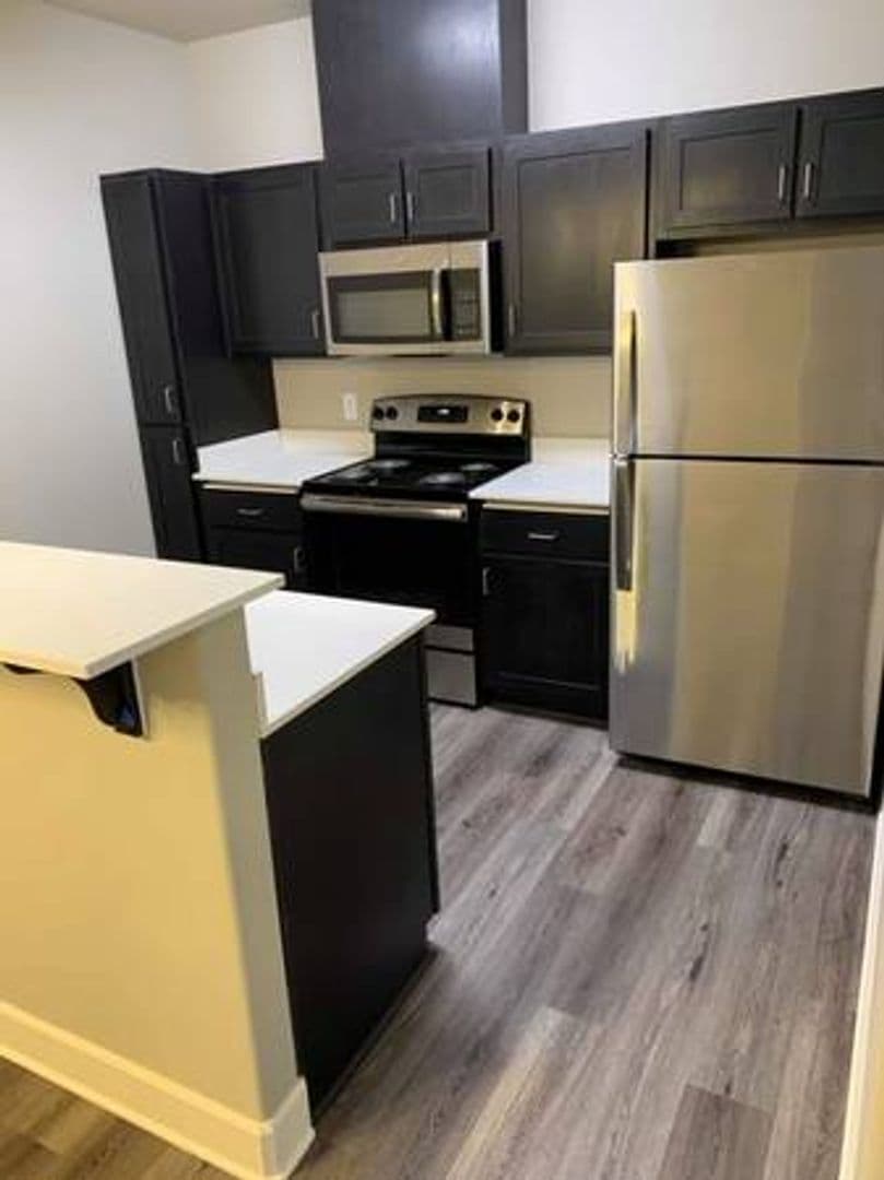 Bend Apartment: 20174 Reed Lane
