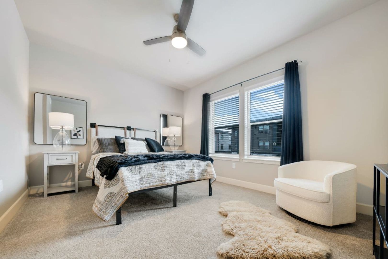 Prineville Apartment: 1640 NW Madras Highway