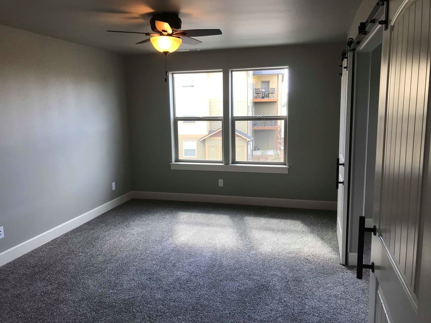 Redmond Apartment: 3570 SW Metolius Ave