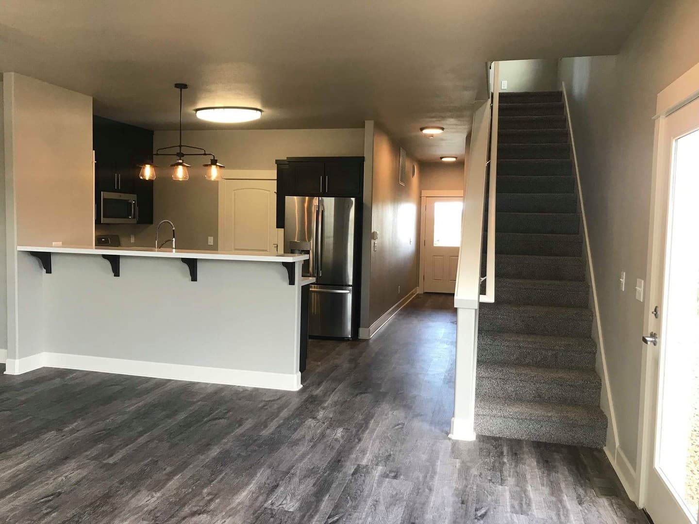 Redmond Apartment: 3570 SW Metolius Ave