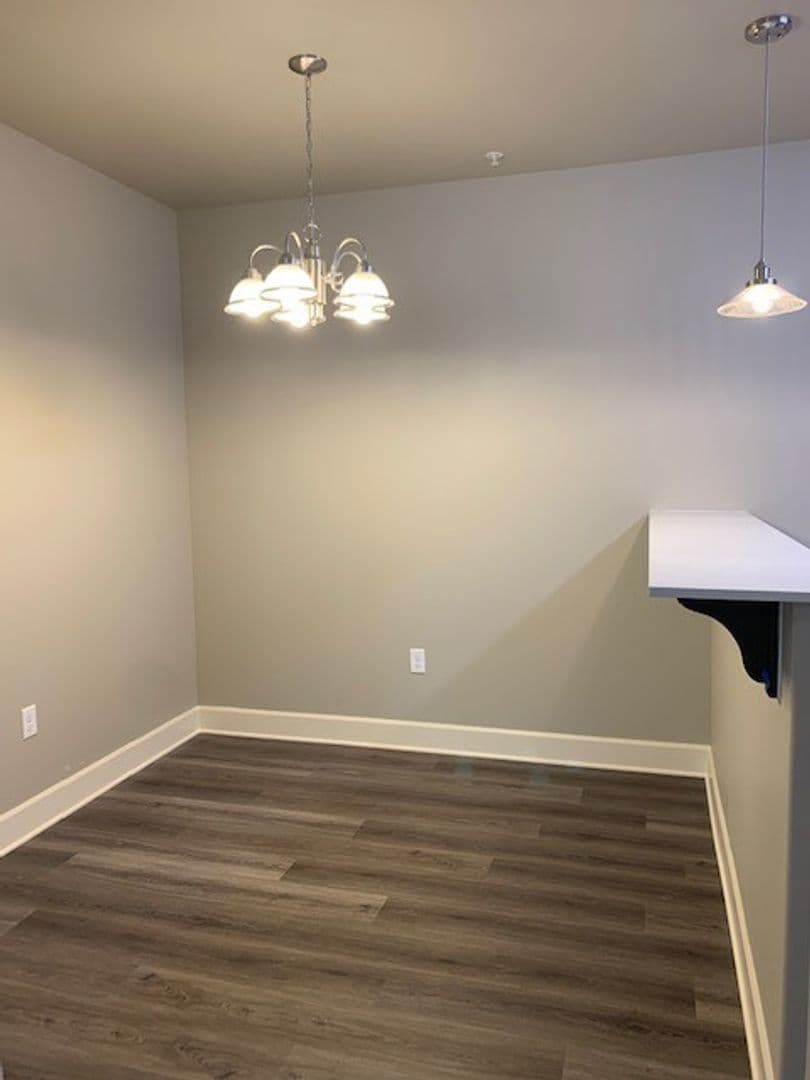 Redmond Apartment: 3570 SW Metolius