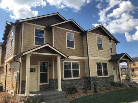 Redmond Apartment: 3570 SW Metolius Ave