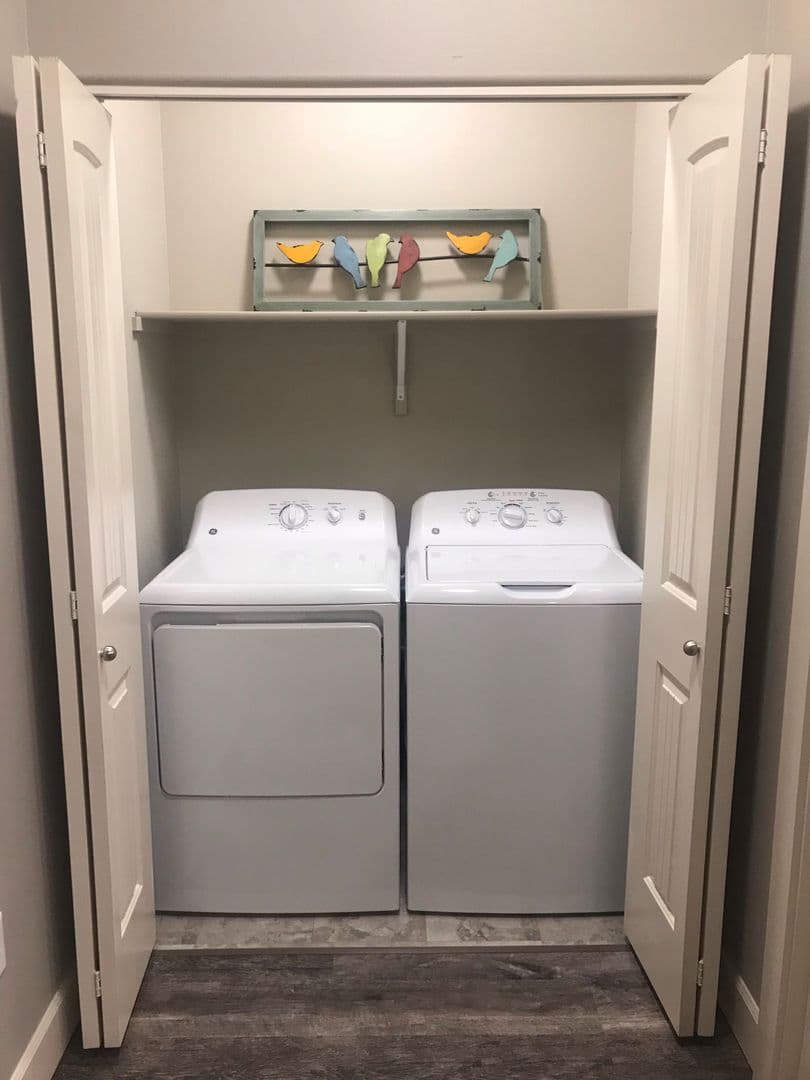 Bend Apartment: 20174 Reed Lane