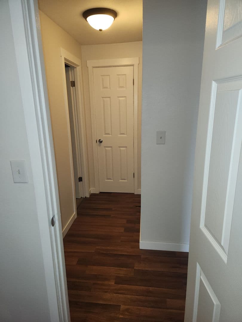 Lakewood Apartment: 8913 Forest Road SW