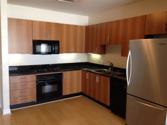 San Diego House: 550 Park Blvd.