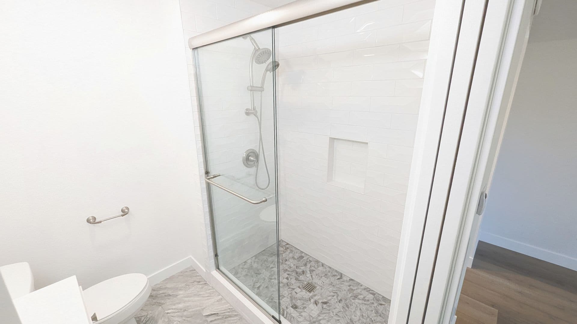 San Diego House: 10809 Escobar Dr
