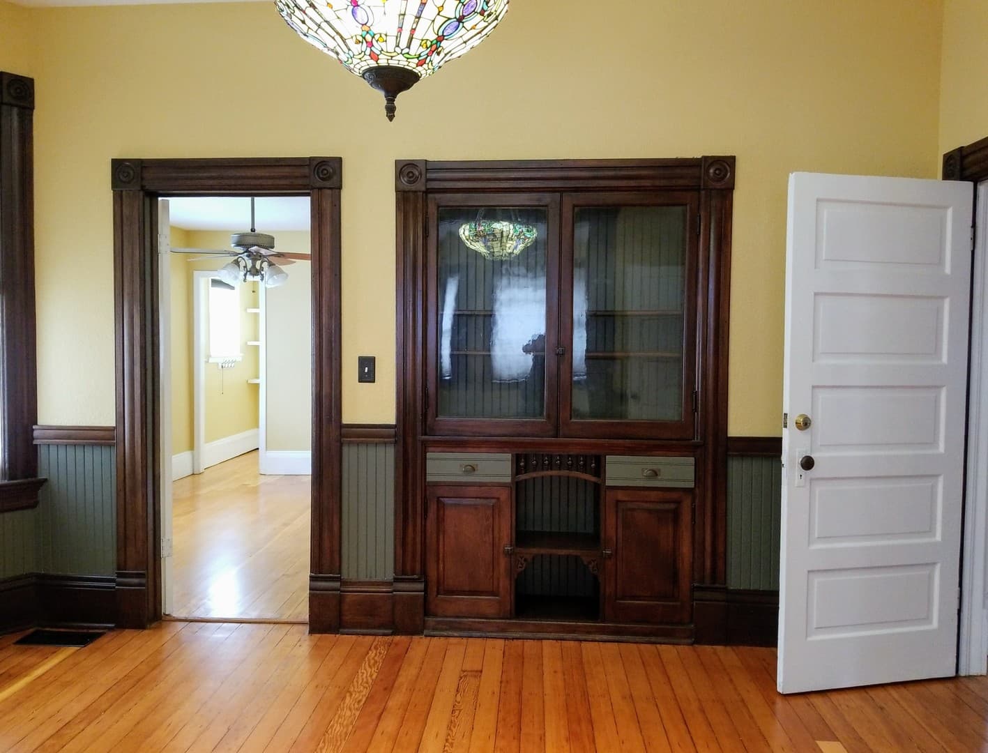 San Diego House: 1632 State St
