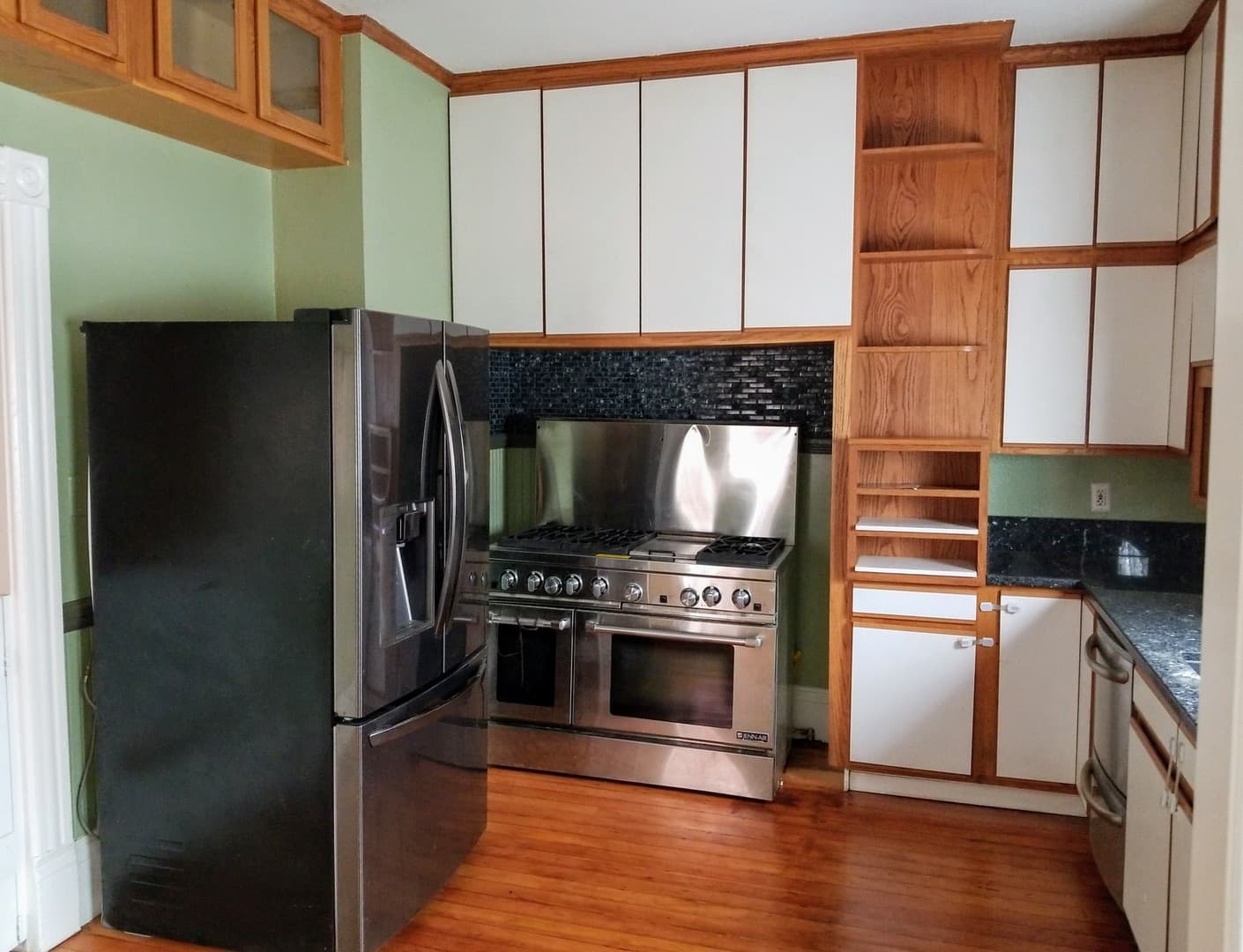 San Diego House: 1632 State St