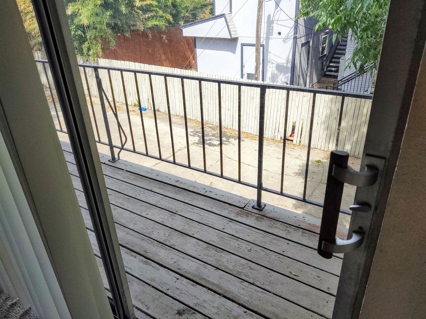 Denton Apartment: 2208 W Hickory St