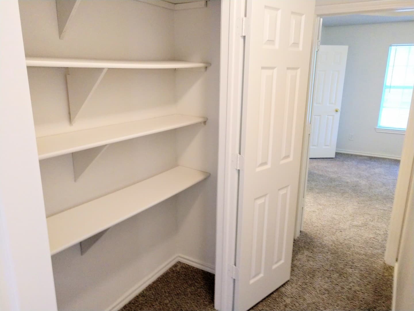 Denton Apartment: 3908 Stuart