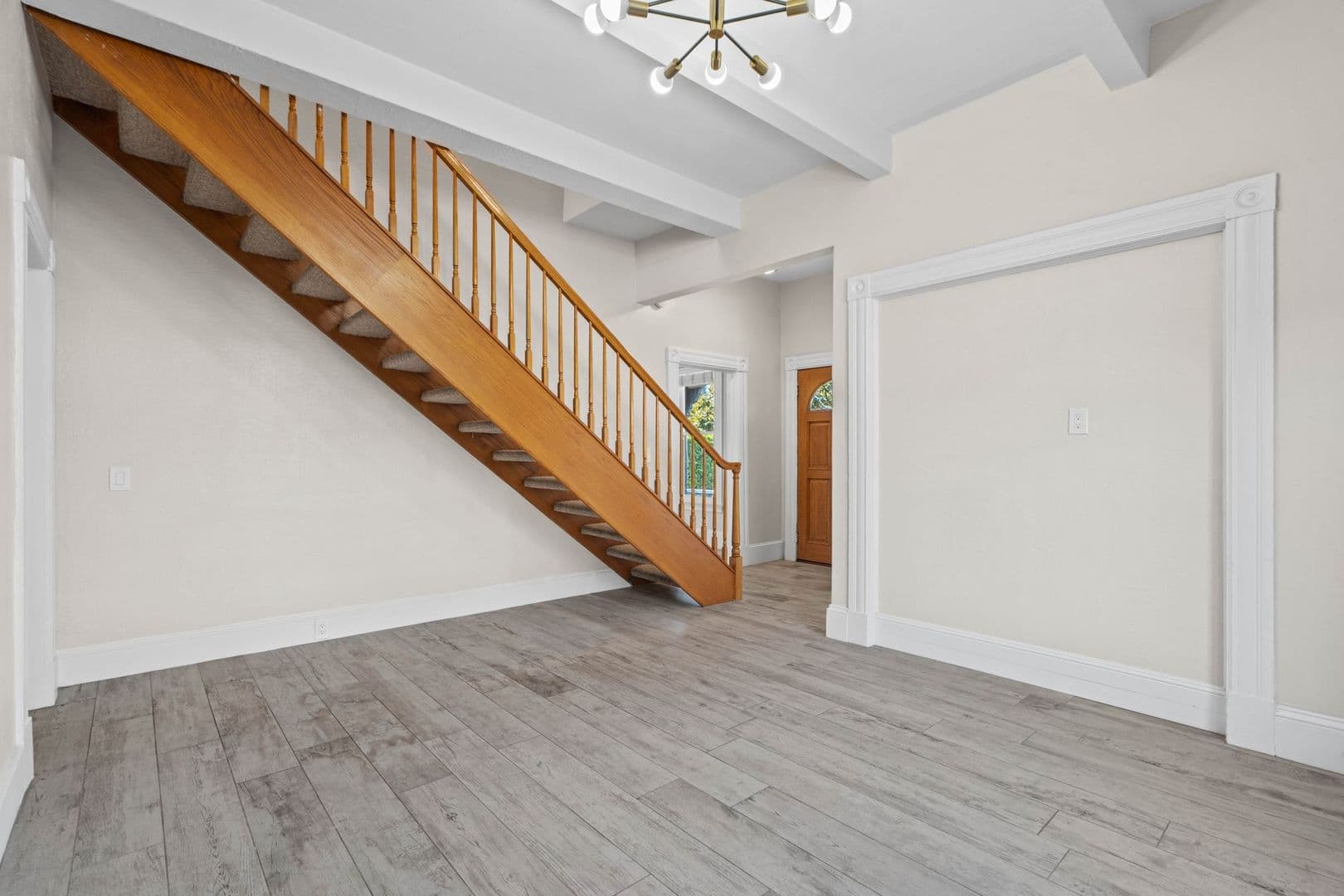 Santa Clara House: 640 Harrison St