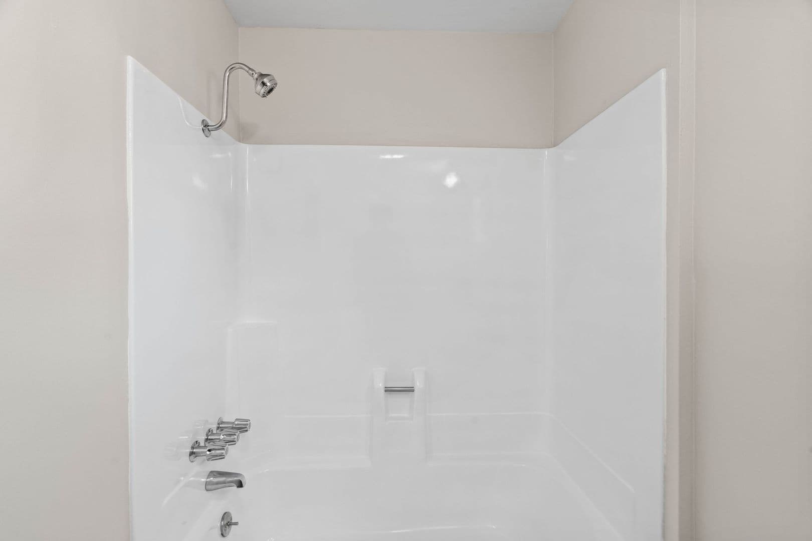 Santa Clara House: 640 Harrison St