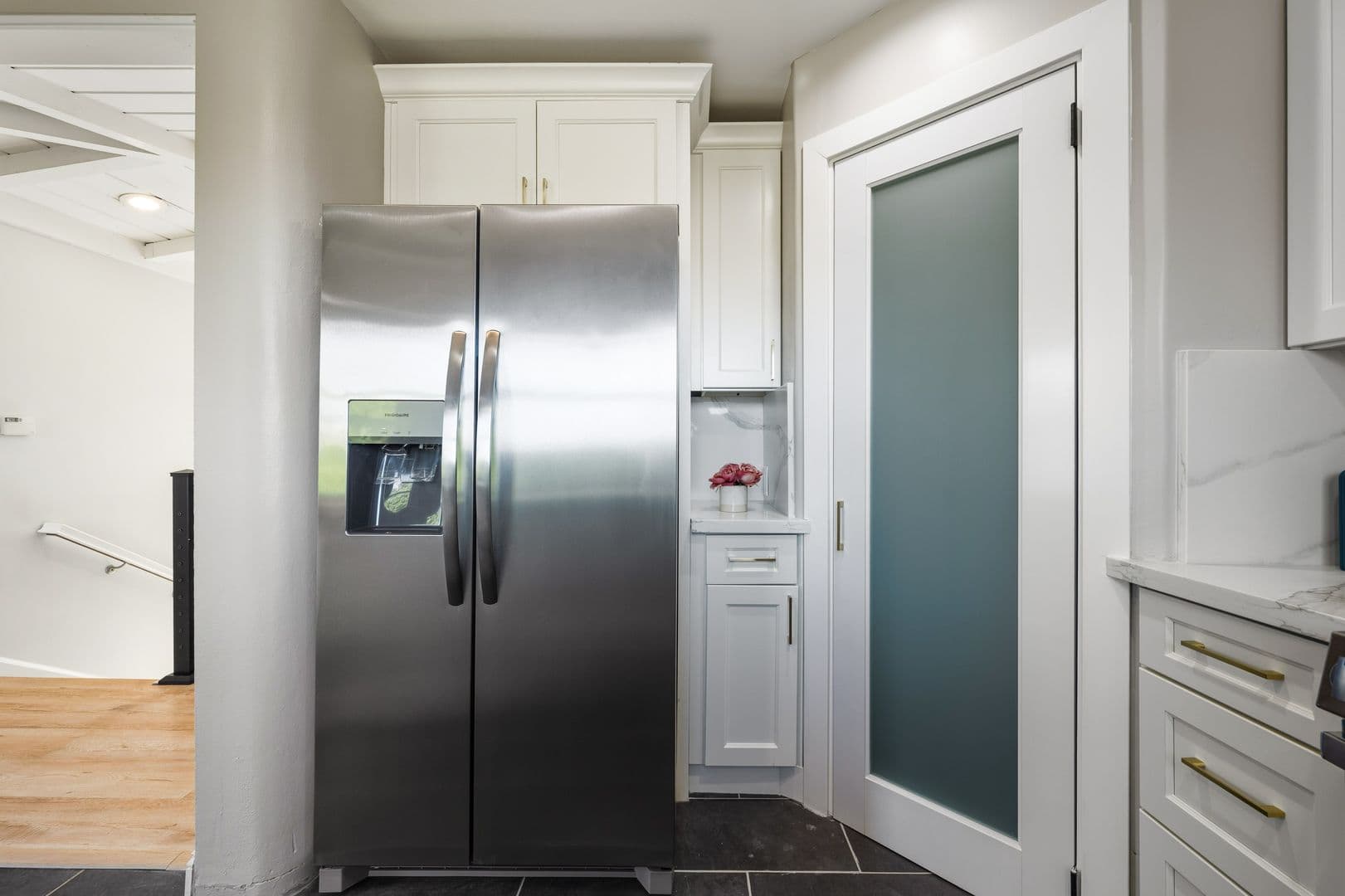 Watsonville Apartment: 17 Sunset Drive