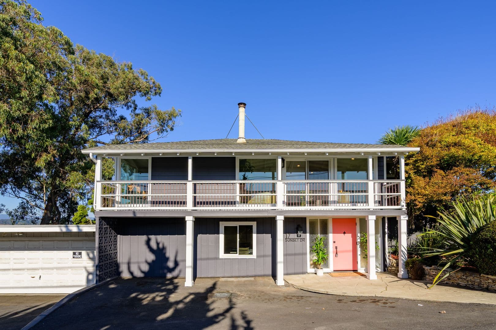 Watsonville Apartment: 17 Sunset Drive