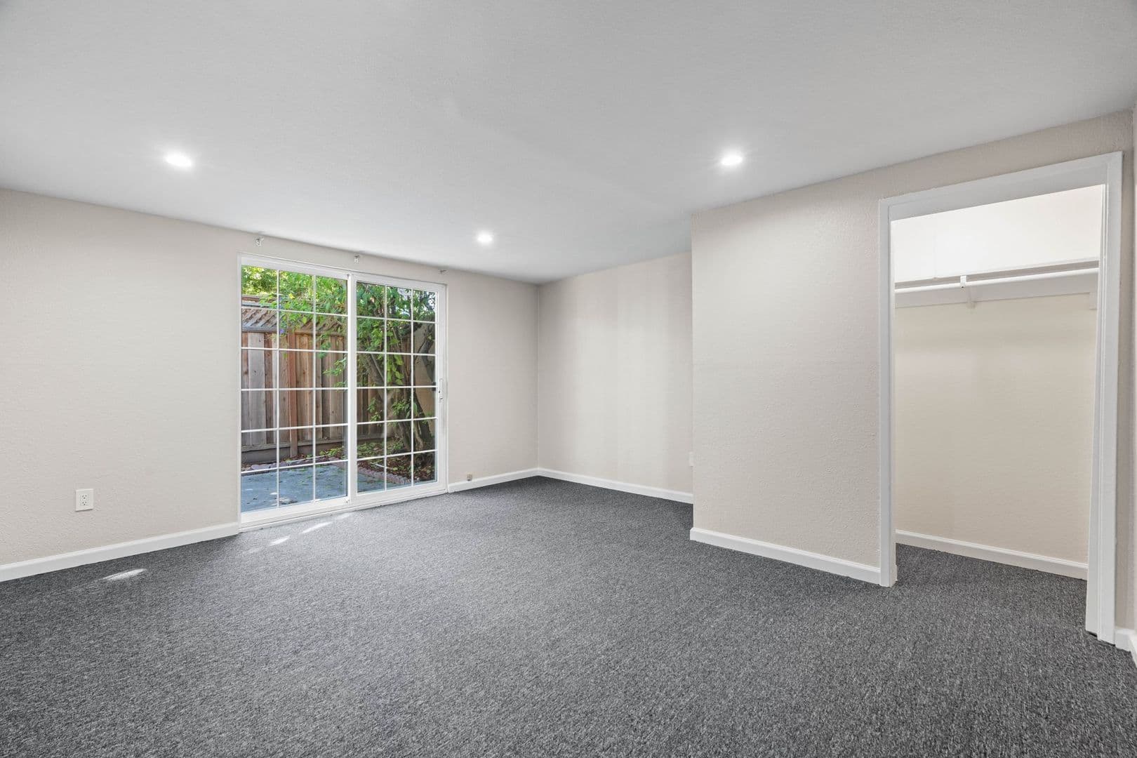 Santa Clara House: 640 Harrison St