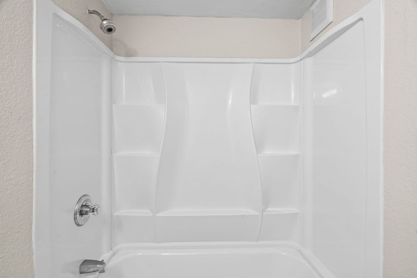 Santa Clara House: 640 Harrison St