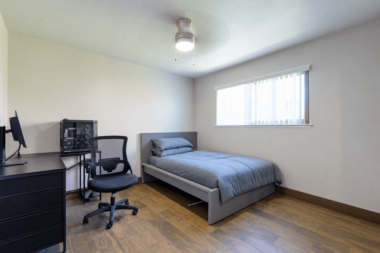 Santa Clara Apartment: 261 Washington St