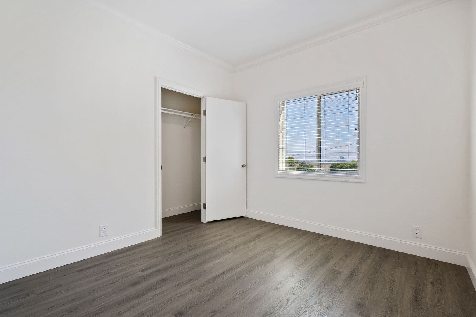 Watsonville House: 517 Calabasas Rd