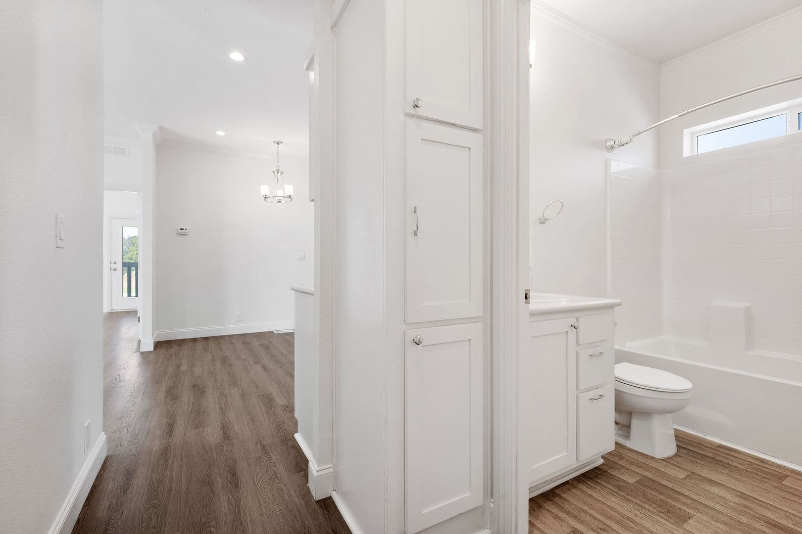 Watsonville House: 517 Calabasas Rd