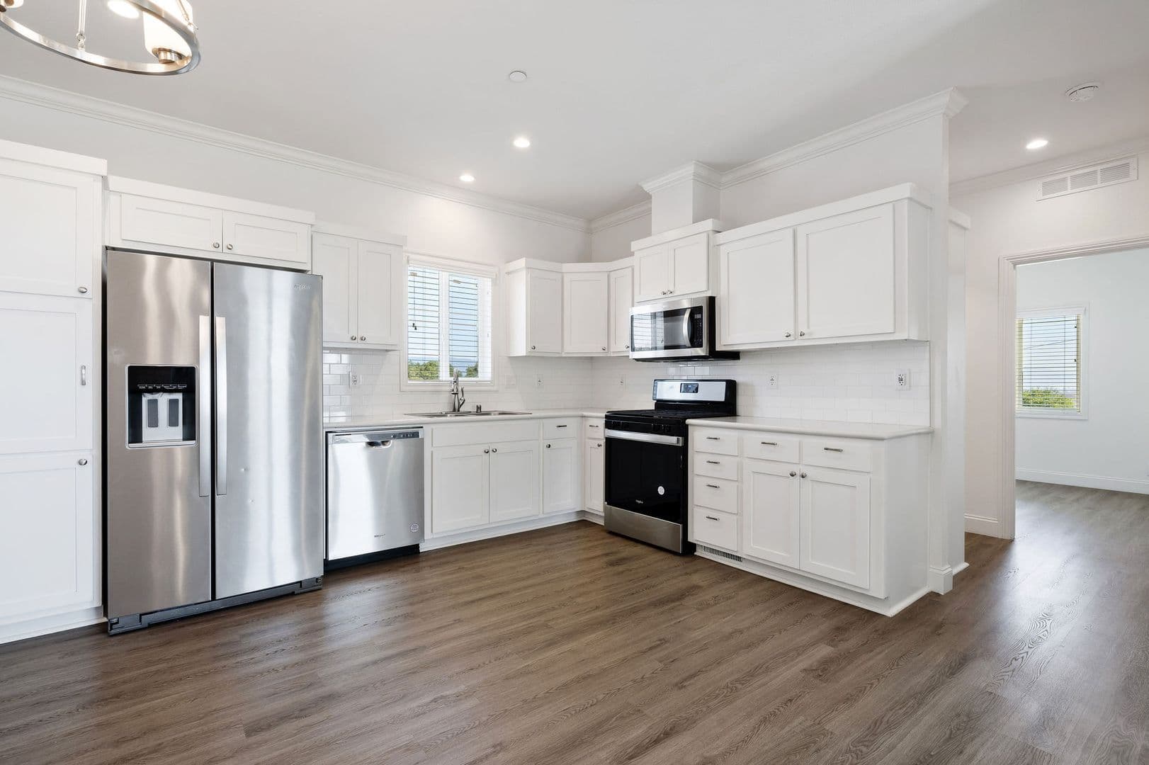 Watsonville House: 517 Calabasas Rd