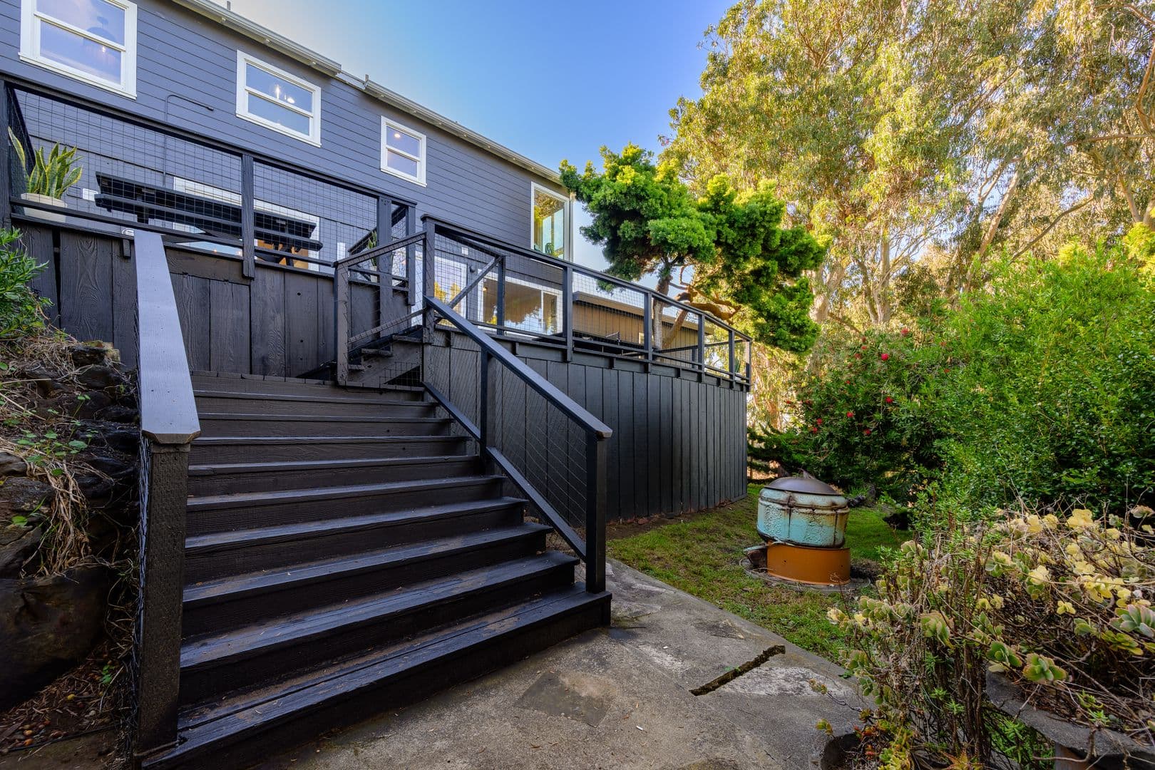 Watsonville Apartment: 17 Sunset Drive