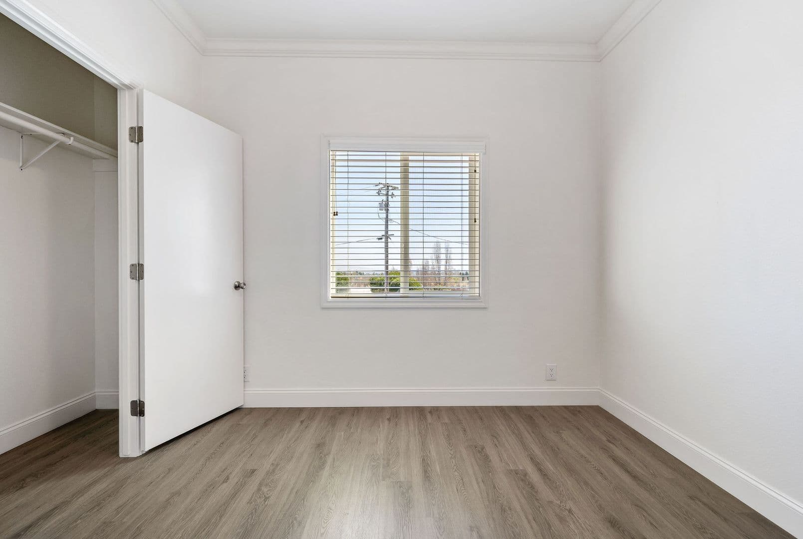 Watsonville House: 517 Calabasas Rd