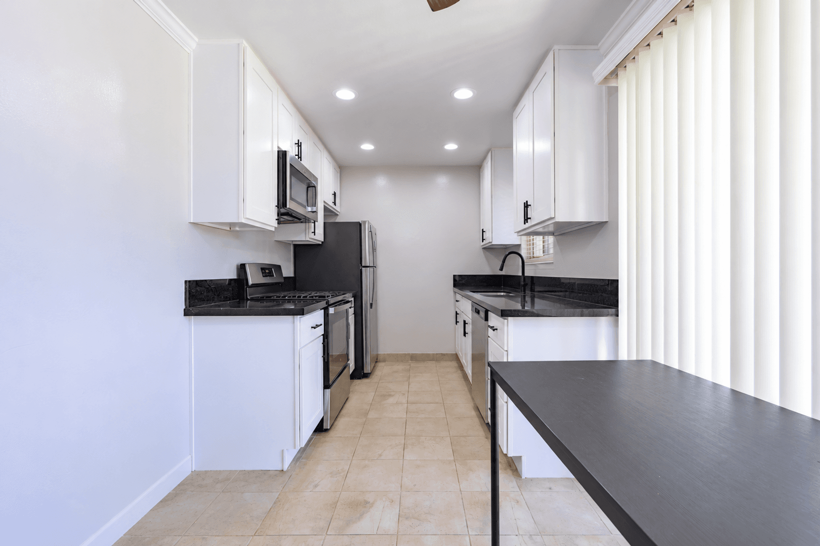 Santa Clara Apartment: 261 Washington St