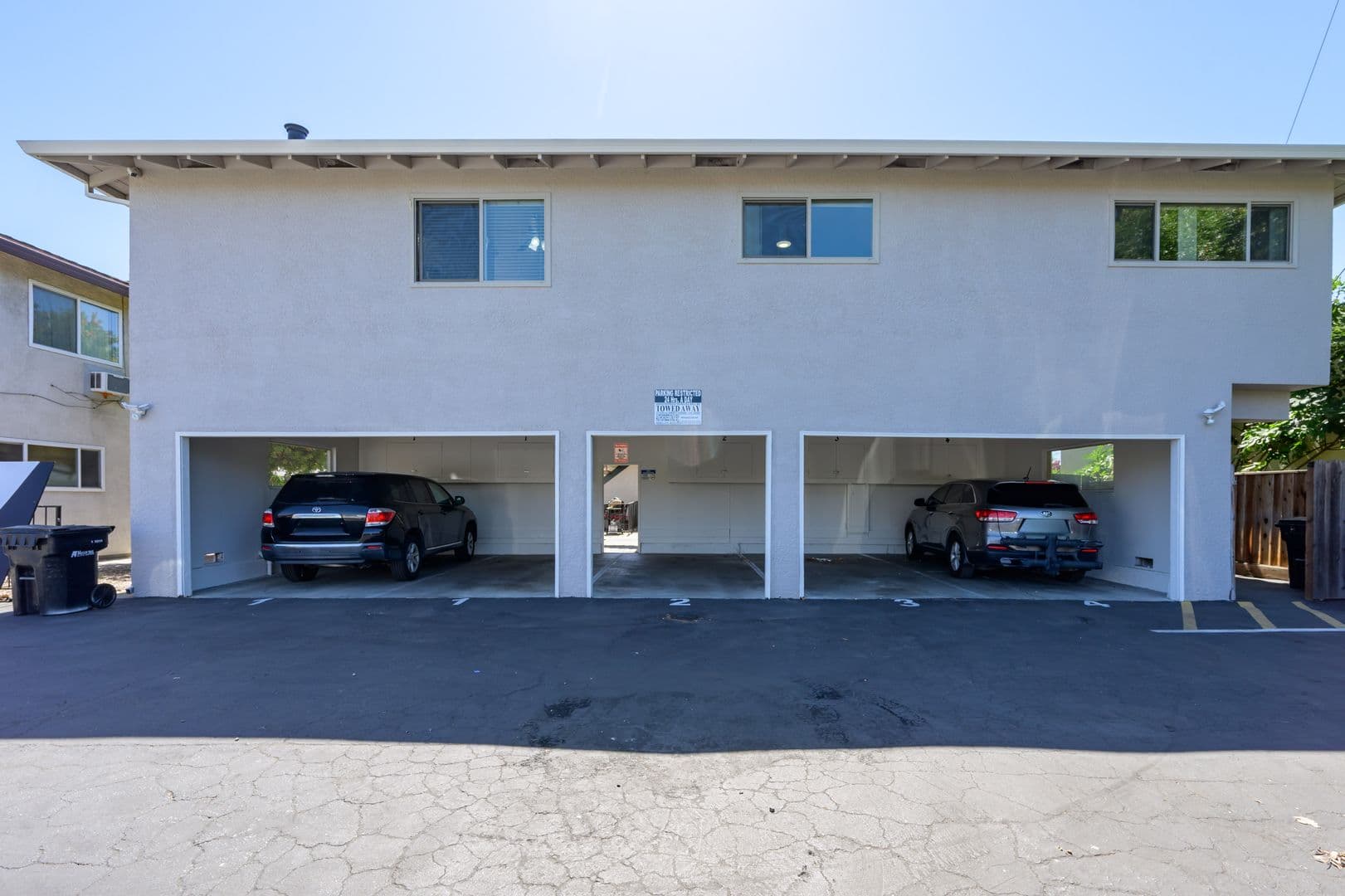 Santa Clara Apartment: 261 Washington St