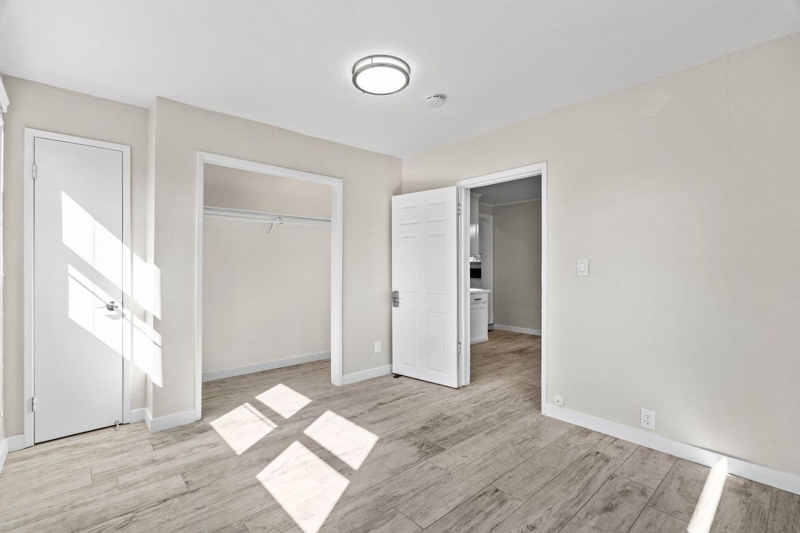 Santa Clara House: 640 Harrison St
