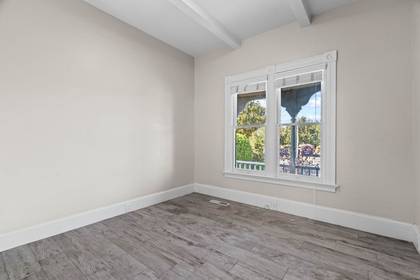 Santa Clara House: 640 Harrison St