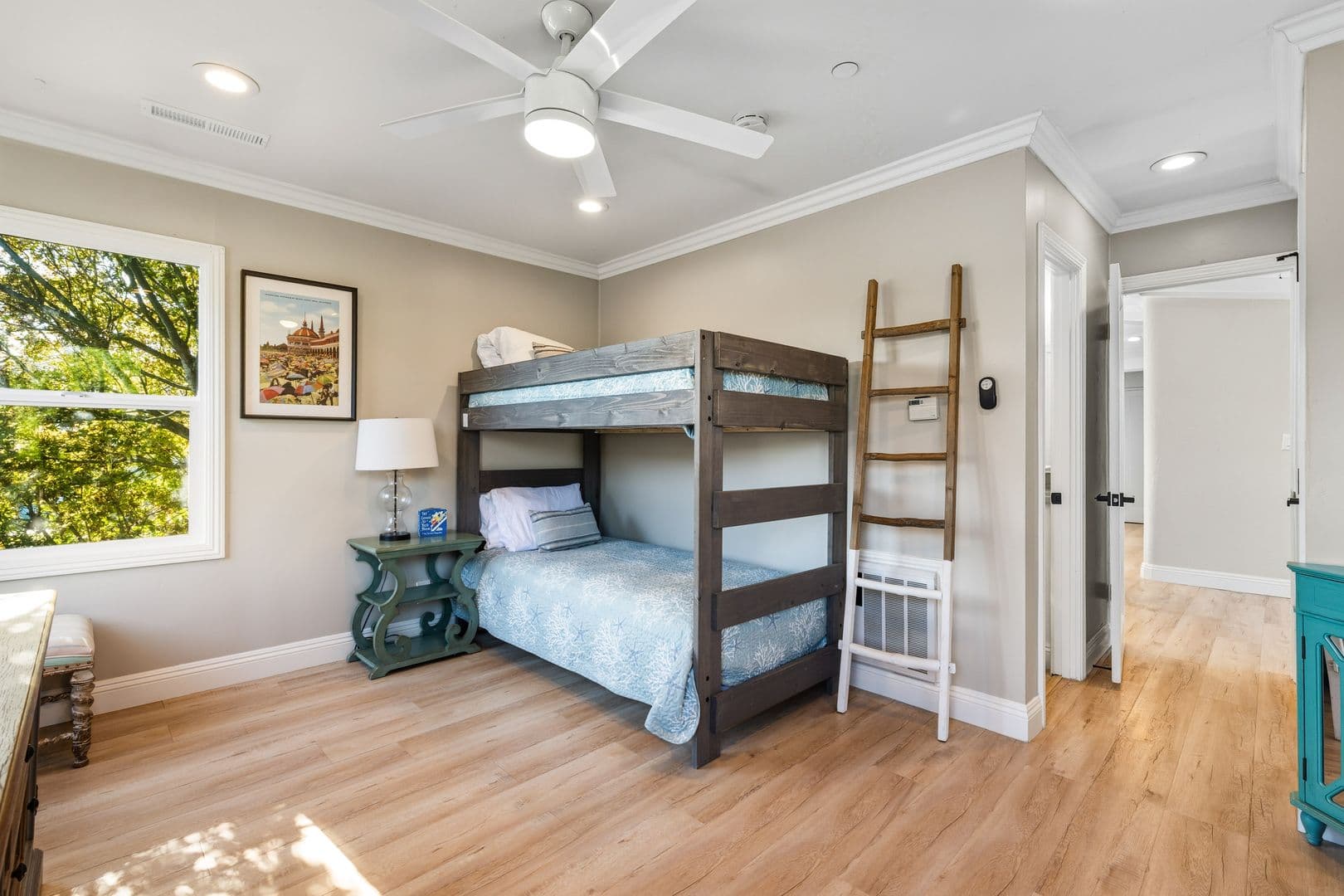 Watsonville Apartment: 17 Sunset Drive