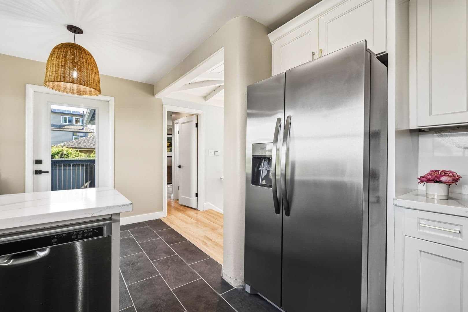 Watsonville Apartment: 17 Sunset Drive