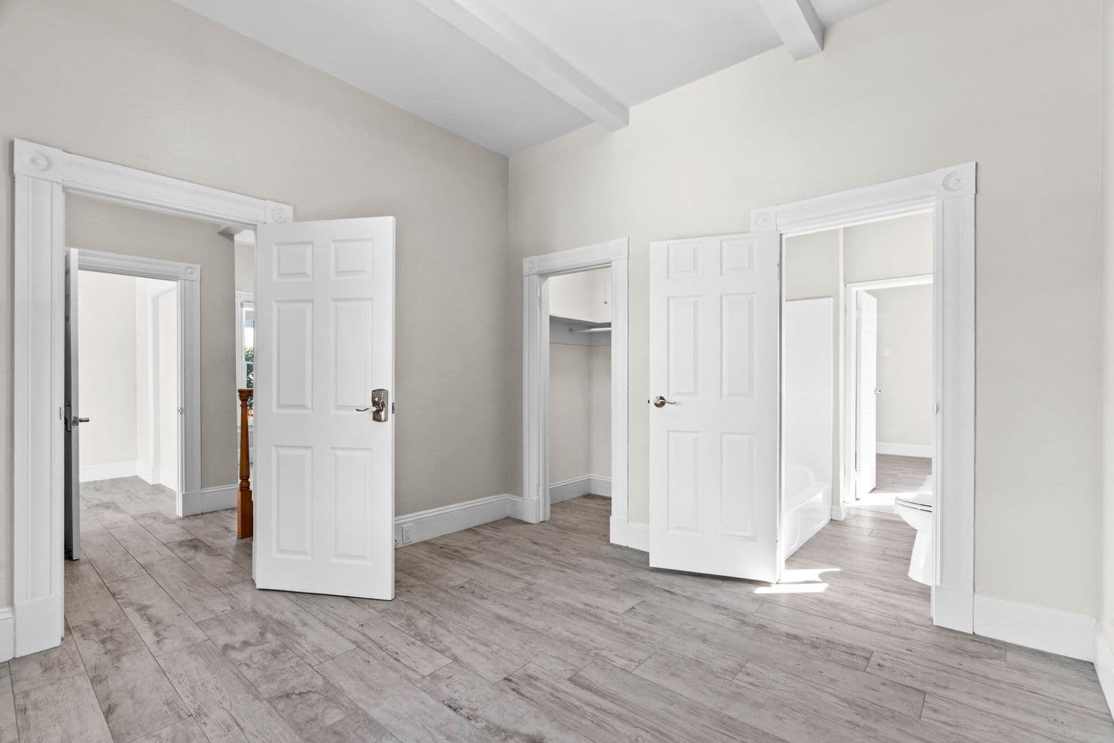 Santa Clara House: 640 Harrison St