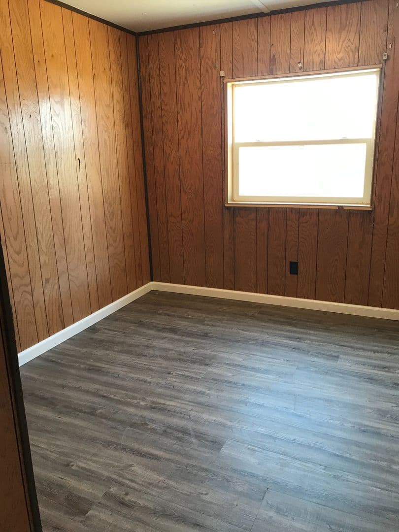 Acton Apartment: 407 J Waldo Way