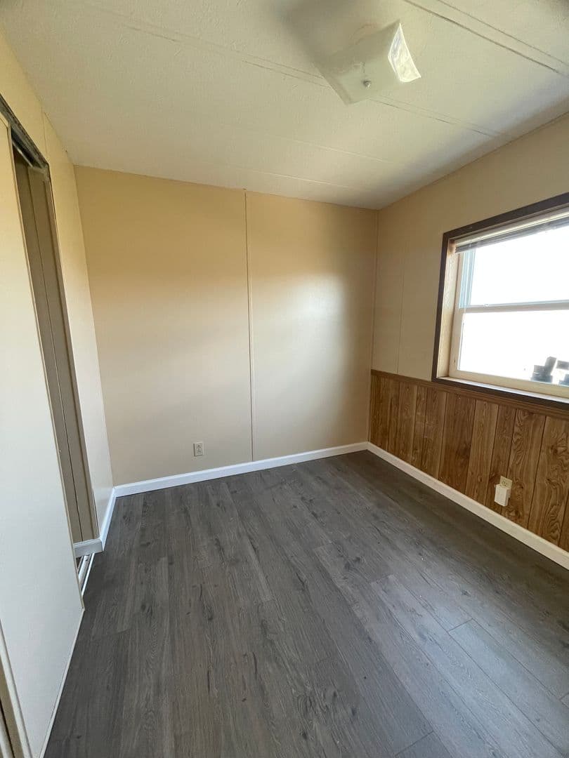 Acton Apartment: 407 J Waldo Way