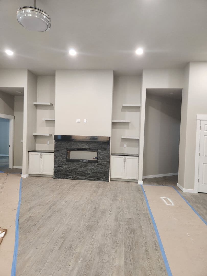 Yakima House: 2202 S. 96th Ave
